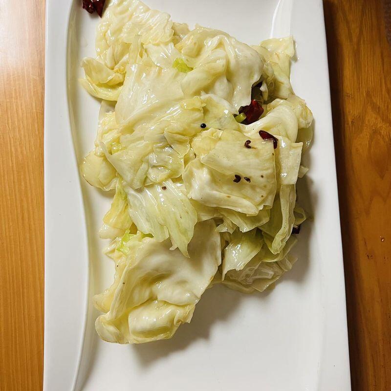 Spicy Stir-fried Cabbage